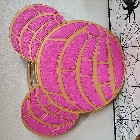 Pink Pan Dulce Handbag - Picture 4 of 14